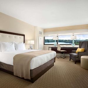 King Room Lagoon View